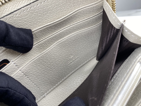 グッチ財布コピー全体デザイン